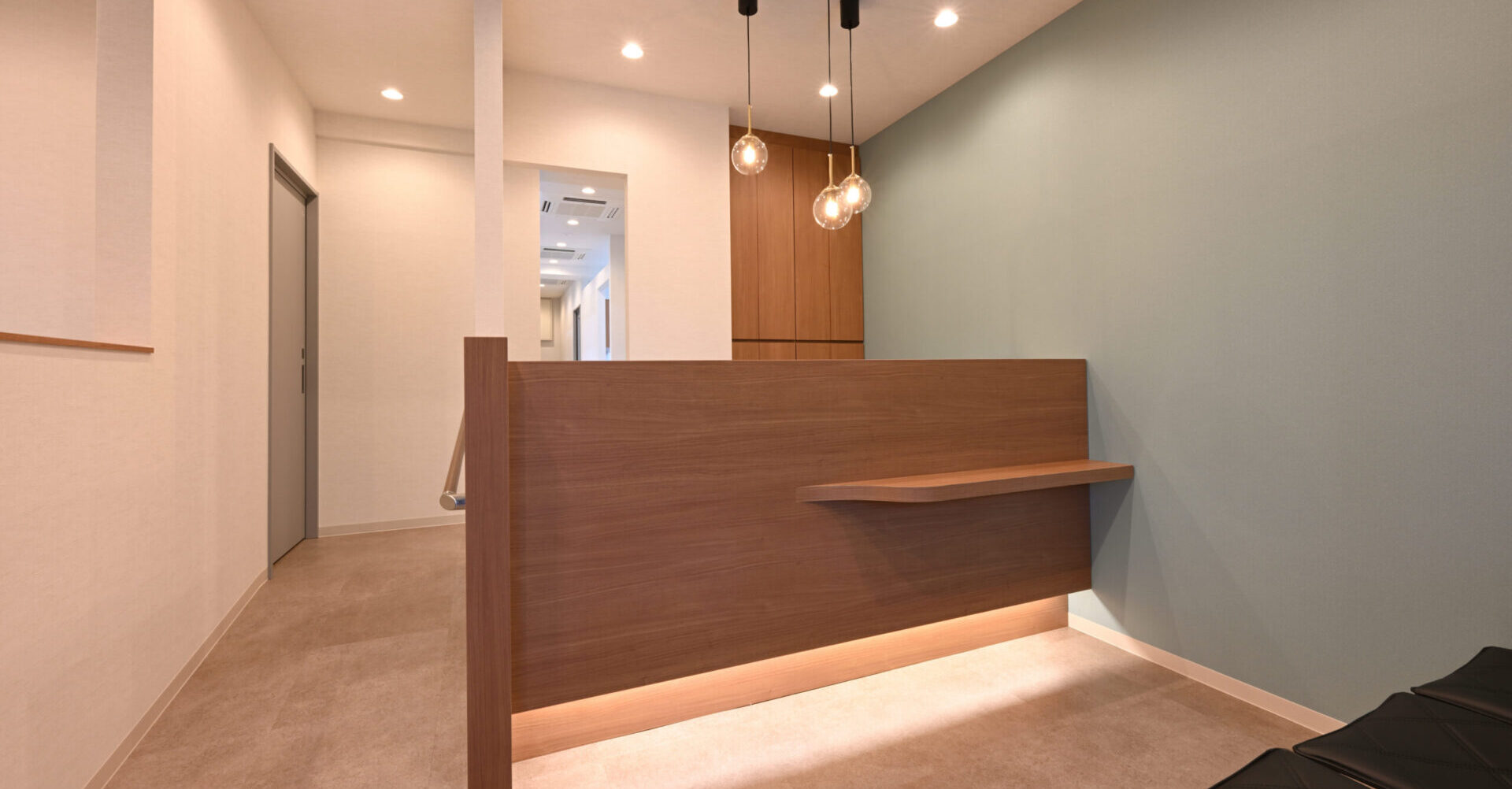 メインビジュアル01（PC）